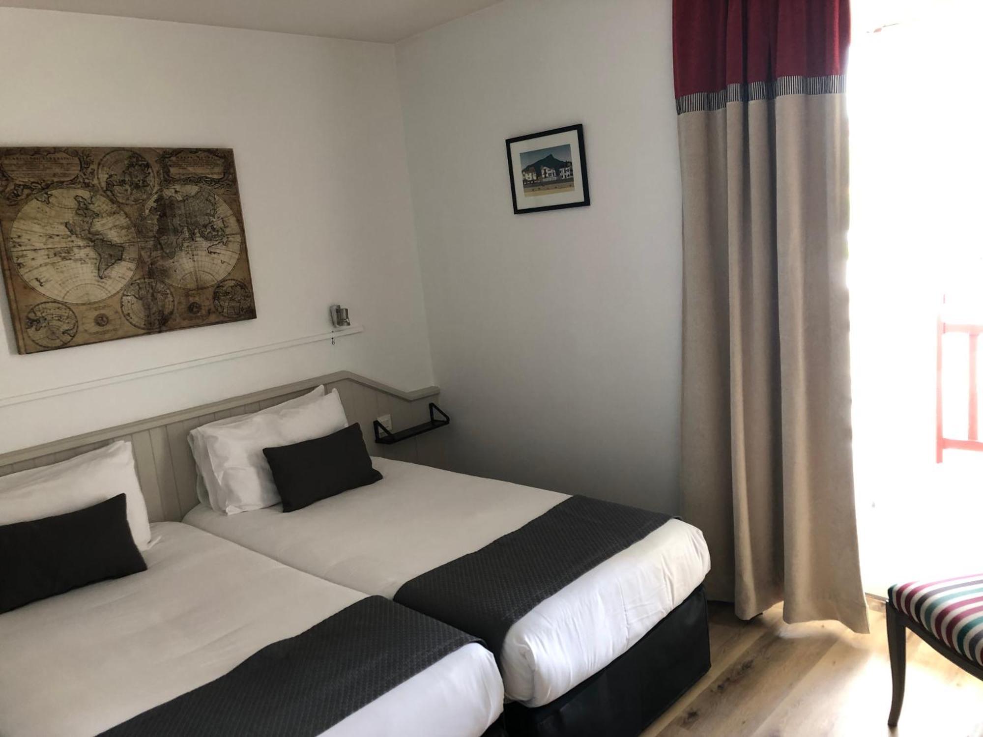 Hotel Ursula Камбо-ле-Бен Екстериор снимка
