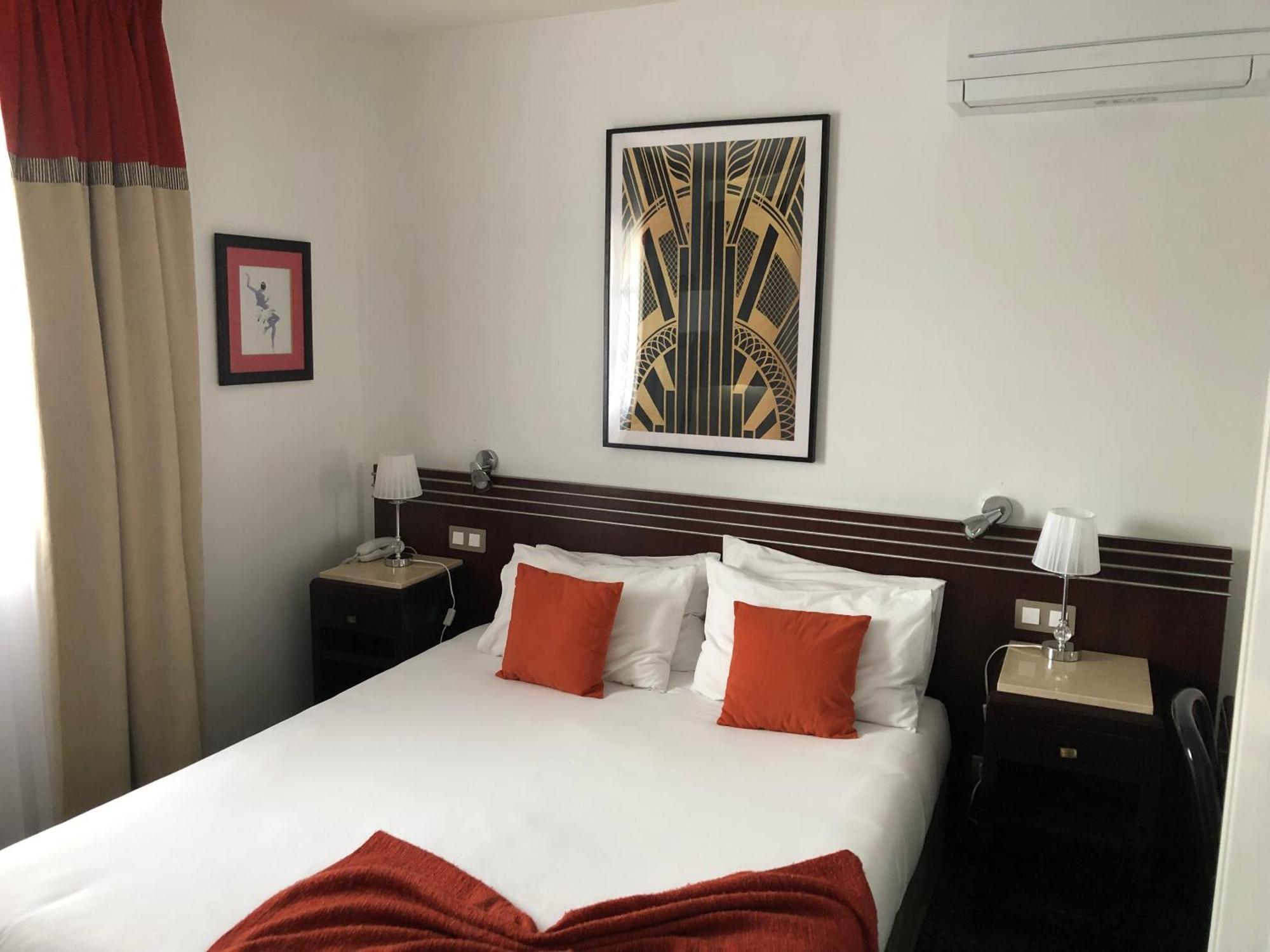 Hotel Ursula Камбо-ле-Бен Екстериор снимка