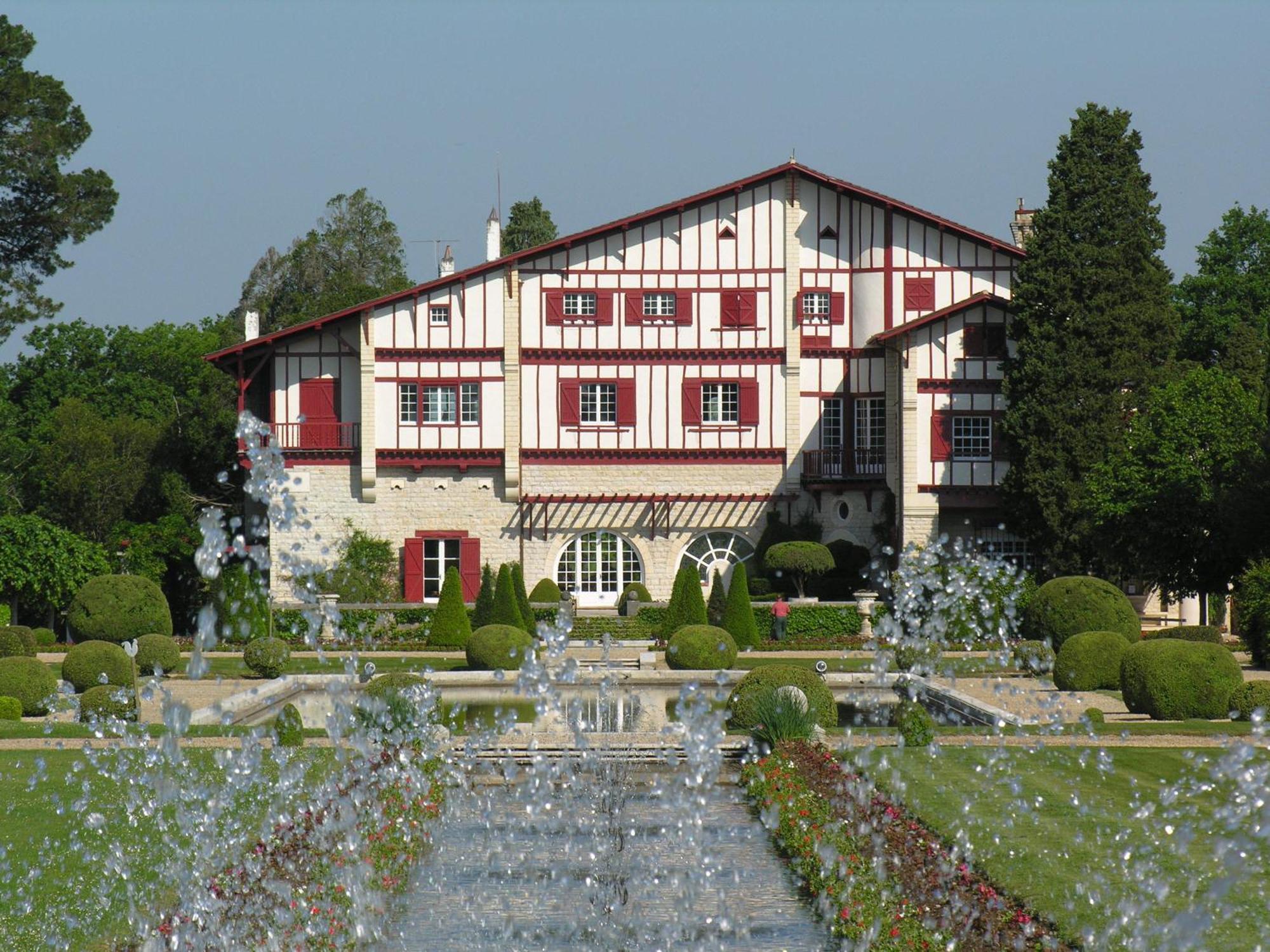 Hotel Ursula Камбо-ле-Бен Екстериор снимка